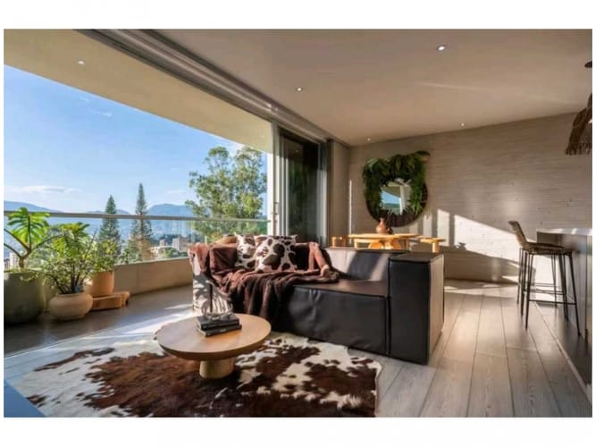 Apartaestudio en venta en El Poblado, Medellín, 70 m² · foto 4 de 23