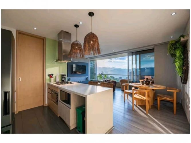Apartaestudio en venta en El Poblado, Medellín, 70 m² · foto 6 de 23