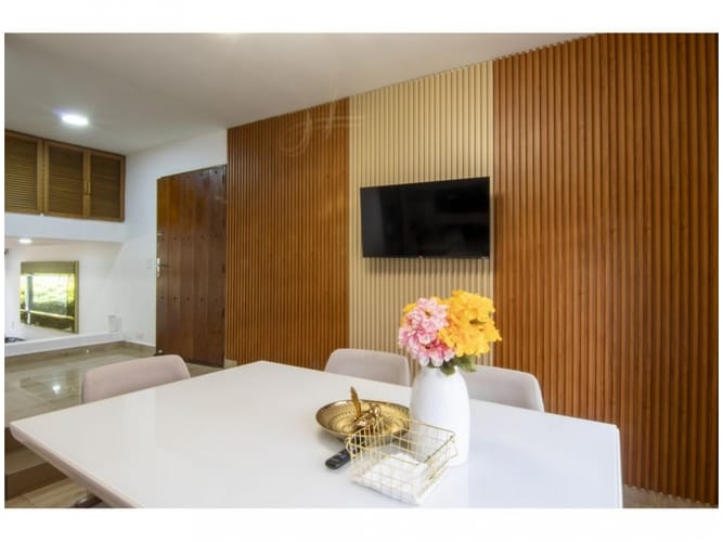 Casa de 4 alcobas en venta en El Poblado, Medellín, 240 m² · foto 12 de 24