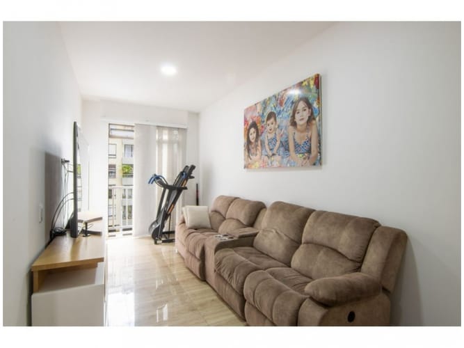Casa de 4 alcobas en venta en El Poblado, Medellín, 240 m² · foto 16 de 24