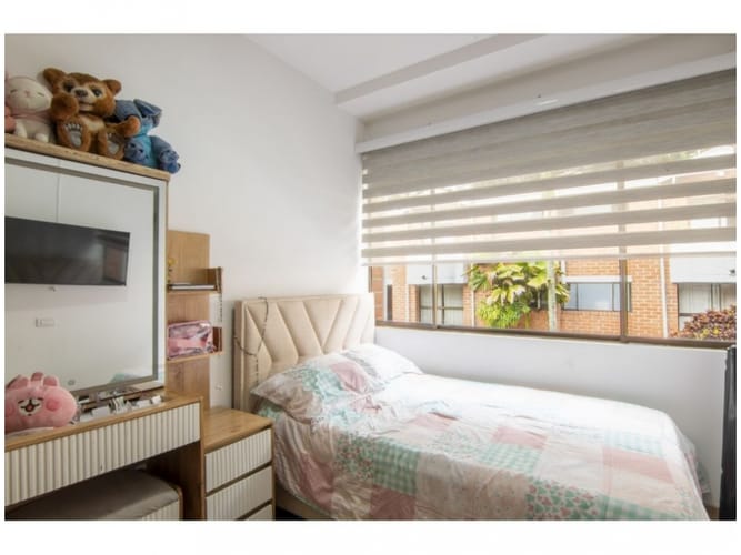 Casa de 4 alcobas en venta en El Poblado, Medellín, 240 m² · foto 22 de 24