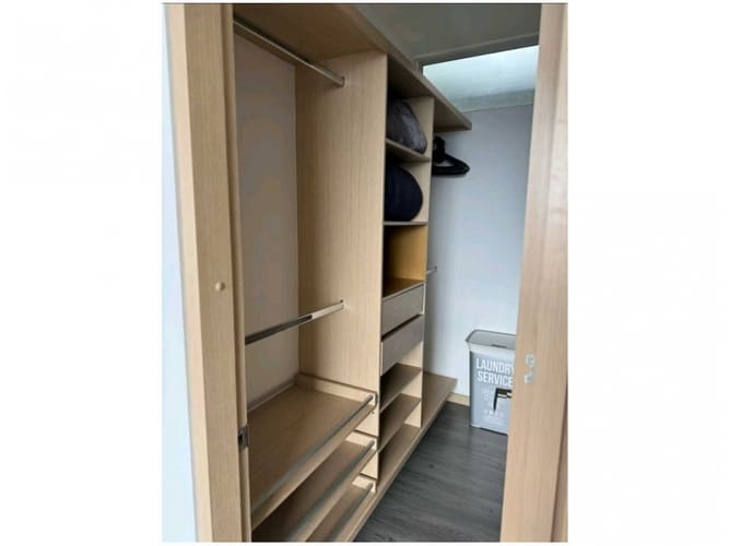 Apartaestudio en venta en El Poblado, Medellín, 70 m² · foto 17 de 23
