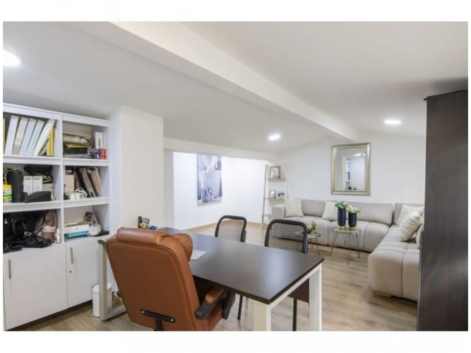 Casa de 4 alcobas en venta en El Poblado, Medellín, 240 m² · foto 24 de 24