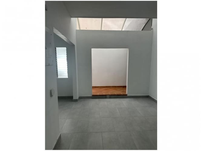 Casa de 4 alcobas en venta en Florida Nueva, Medellín, 146 m² · foto 11 de 19
