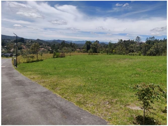 Lote en venta en Las Palmas, Envigado, 2222 m² · foto 4 de 5