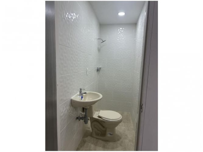 Casa de 4 alcobas en venta en Florida Nueva, Medellín, 146 m² · foto 19 de 19