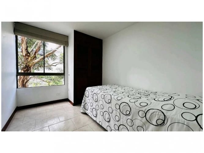 Apartamento de 3 alcobas en venta en El Poblado, Medellín, 78 m² · foto 7 de 12