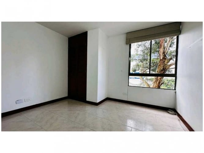 Apartamento de 3 alcobas en venta en El Poblado, Medellín, 78 m² · foto 8 de 12