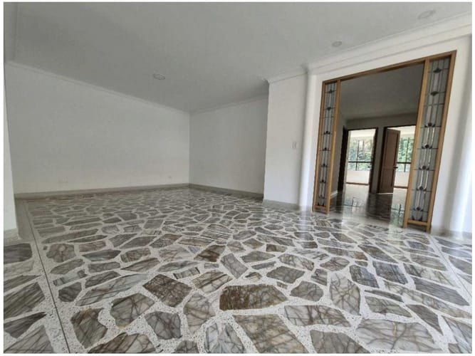 Apartamento en venta en El Poblado, Medellín · foto 7 de 22