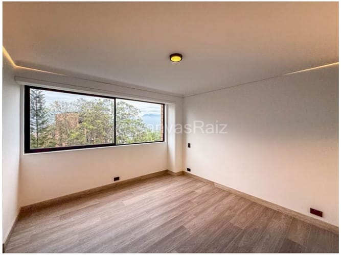 Apartamento de 3 alcobas en venta en El Poblado, Medellín, 192 m² · foto 9 de 17