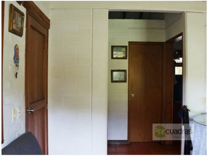Casa de 3 alcobas en venta en Loma Del Escobero, Envigado, 265 m² · foto 6 de 13