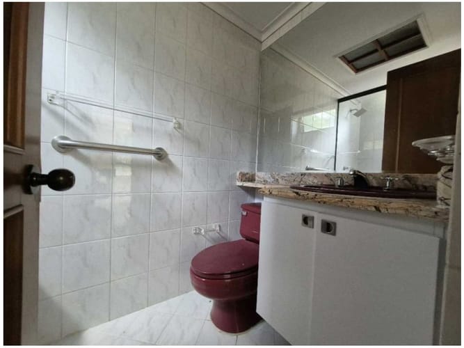 Apartamento en venta en El Poblado, Medellín · foto 15 de 22