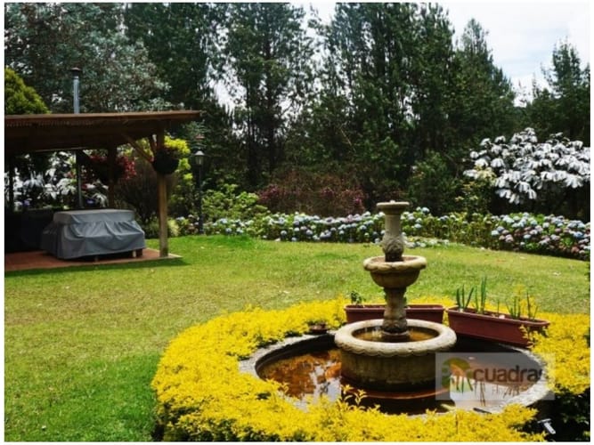 Casa de 3 alcobas en venta en Loma Del Escobero, Envigado, 265 m² · foto 13 de 13