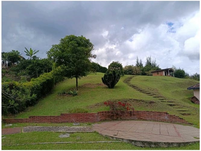 Finca en venta en La Hondita, Guarne, 220 m² · foto 3 de 13