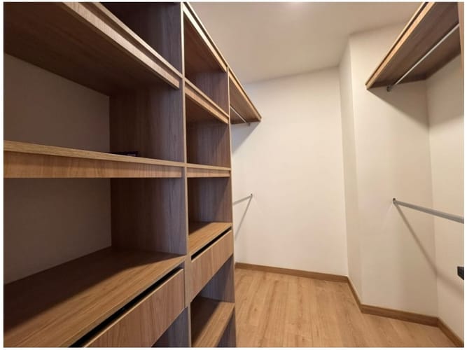 Apartamento de 1 alcoba en venta en Las Vegas, Envigado, 63 m² · foto 5 de 7