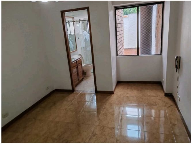 Apartamento en venta en Laureles, Medellín · foto 7 de 17