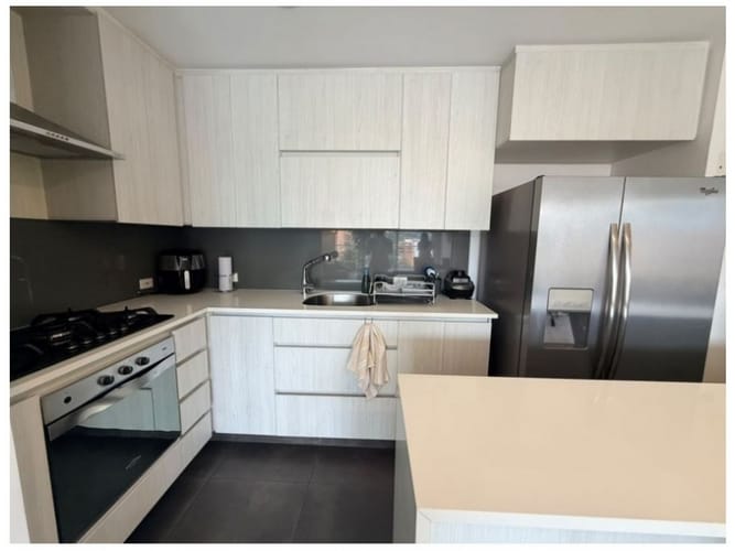 Apartamento de 2 alcobas en venta en Zuñiga, Medellín, 168 m² · foto 3 de 19