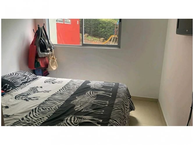 Apartamento en venta en Laureles, Medellín · foto 12 de 15