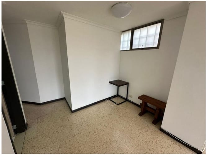 Apartamento en venta en Las Lomas No.1, Medellín · foto 3 de 22