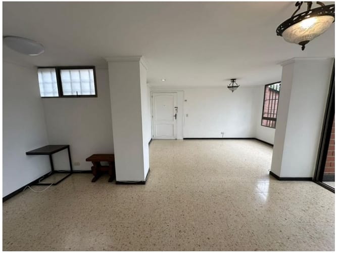 Apartamento en venta en Las Lomas No.1, Medellín · foto 4 de 22