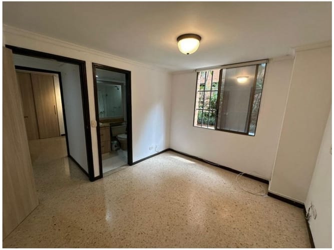 Apartamento en venta en Las Lomas No.1, Medellín · foto 16 de 22