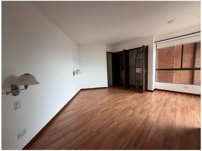 Apartamento de 3 alcobas en venta en El Poblado, Medellín, 158 m² · foto 9 de 24