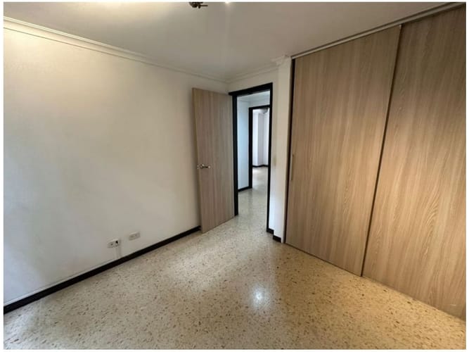Apartamento en venta en Las Lomas No.1, Medellín · foto 19 de 22