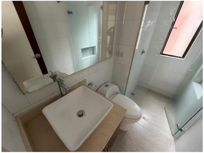 Apartamento de 3 alcobas en venta en El Poblado, Medellín, 158 m² · foto 13 de 24
