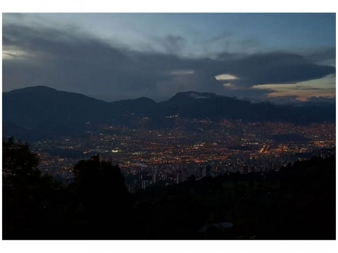 Casa de 3 alcobas en venta en Las Palmas, Envigado, 450 m² · foto 4 de 17