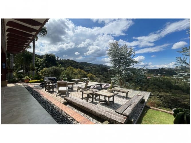 Casa de 3 alcobas en venta en Carrizales, El Retiro, 600 m² · foto 2 de 19