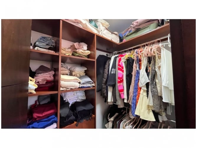 Apartamento de 3 alcobas en venta en El Poblado, Medellín, 245 m² · foto 11 de 17