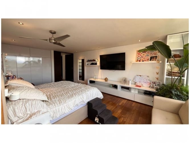 Apartamento de 3 alcobas en venta en El Poblado, Medellín, 245 m² · foto 16 de 17