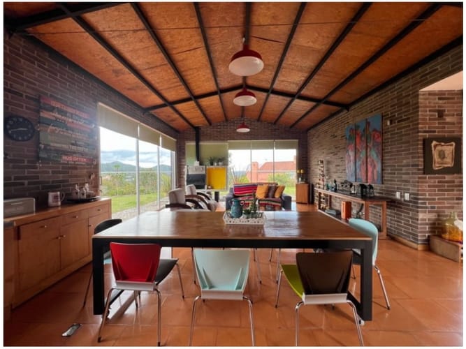 Casa de 3 alcobas en venta en El Retiro, 415 m² · foto 3 de 16