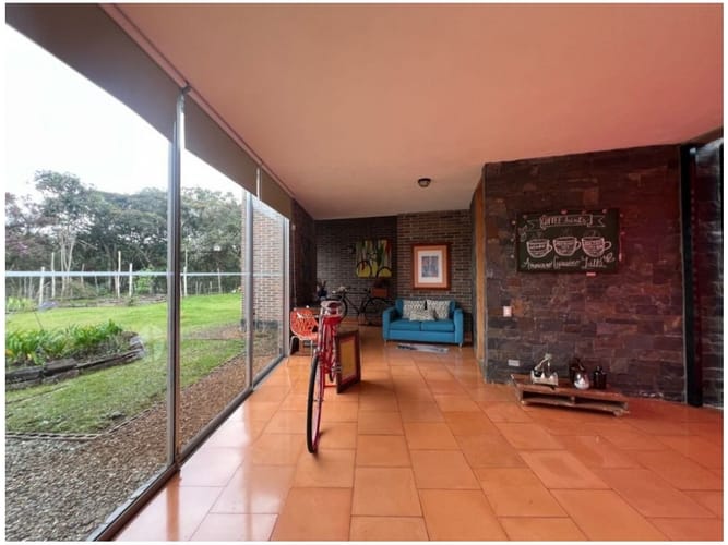 Casa de 3 alcobas en venta en El Retiro, 415 m² · foto 6 de 16