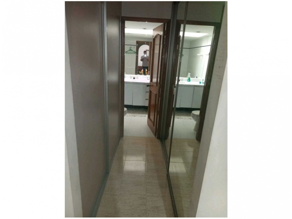 Apartamento en venta en Laureles, Medellín · foto 13 de 24