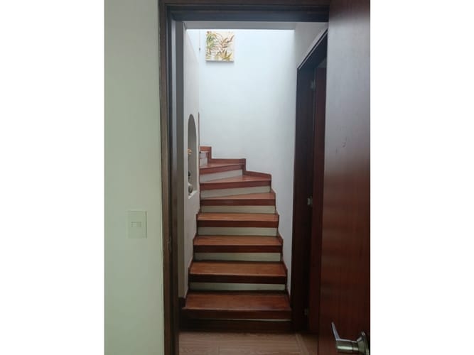Casa de 3 alcobas en venta en El Poblado, Medellín, 148 m² · foto 9 de 24