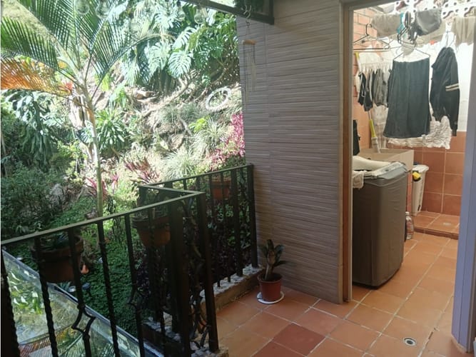 Casa de 3 alcobas en venta en El Poblado, Medellín, 148 m² · foto 14 de 24