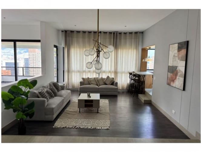 Apartamento de 3 alcobas en venta en El Poblado, Medellín, 277 m² · foto 2 de 24