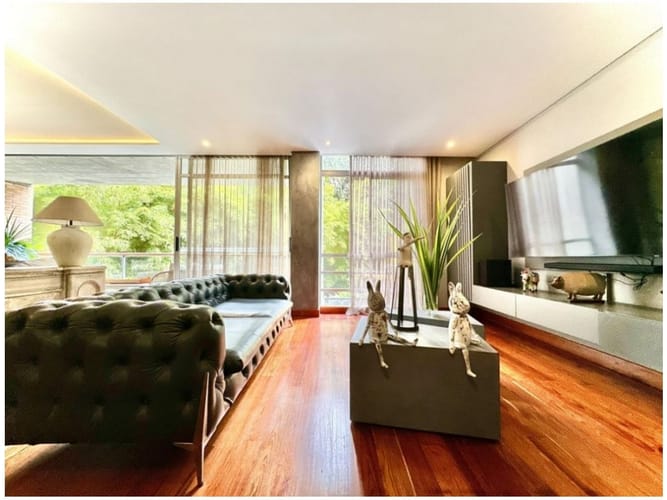 Apartamento en venta en El Poblado, Medellín · foto 12 de 24