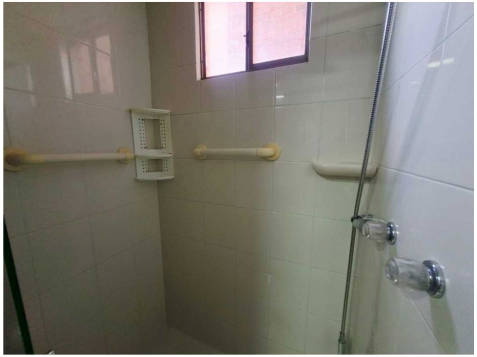Apartamento en venta en Loma Del Esmeraldal, Envigado · foto 5 de 15