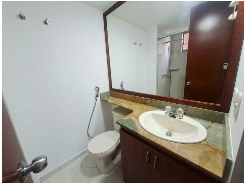 Apartamento en venta en Loma Del Esmeraldal, Envigado · foto 12 de 15