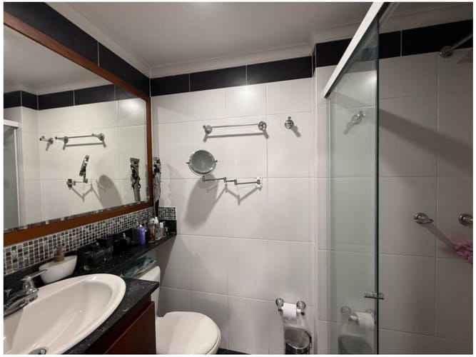 Apartamento de 4 alcobas en venta en Laureles, Medellín, 108 m² · foto 12 de 15