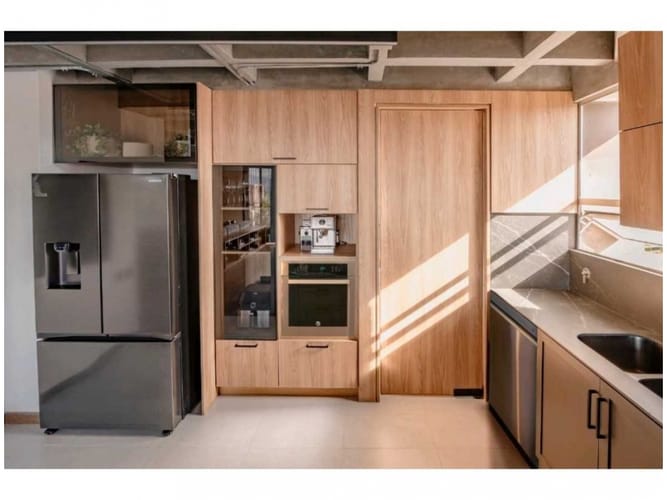 Apartamento de 3 alcobas en venta en Los Naranjos, Medellín, 169 m² · foto 6 de 24