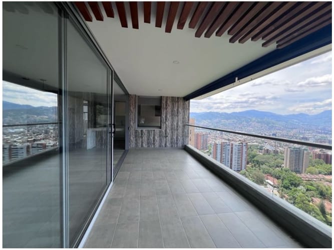 Apartamento de 3 alcobas en venta en La Pradera, Medellín, 250 m² · foto 6 de 24