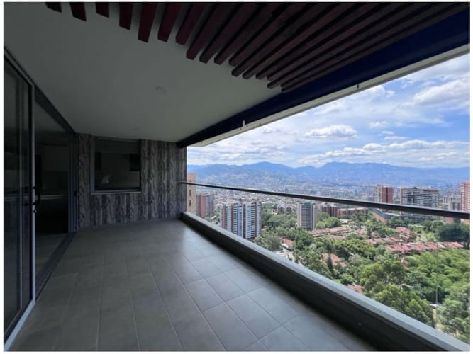 Apartamento de 3 alcobas en venta en La Pradera, Medellín, 250 m² · foto 7 de 24