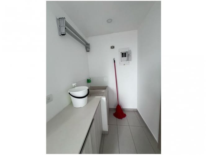 Apartamento de 3 alcobas en venta en La Pradera, Medellín, 250 m² · foto 11 de 24