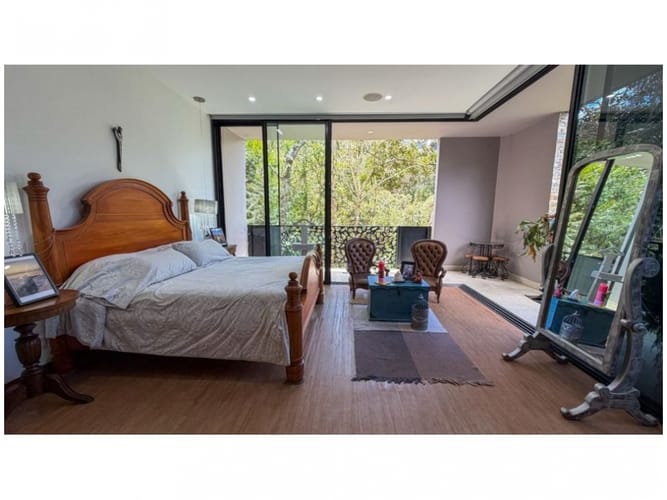 Casa de 3 alcobas en venta en Vía Las Palmas, Envigado, 400 m² · foto 16 de 24