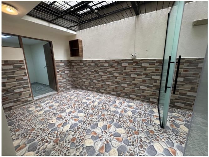 Casa de 4 alcobas en venta en Los Naranjos, Envigado, 160 m² · foto 16 de 24