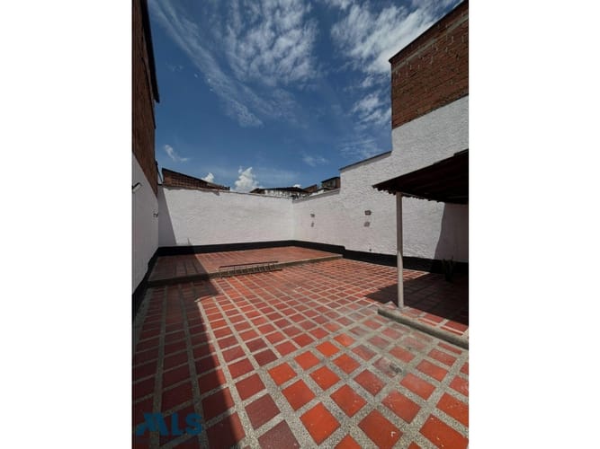 Apartamento de 6 alcobas en venta en La America, Medellín, 218 m² · foto 10 de 12