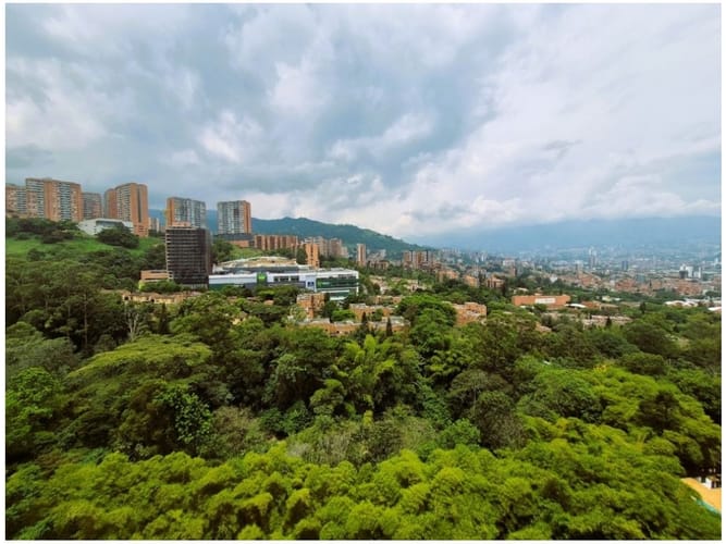 Apartamento en venta en Cumbres, Envigado · foto 2 de 19